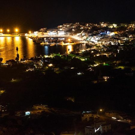 Traditional Stone House With Breathtaking View Serifos Town Zewnętrze zdjęcie