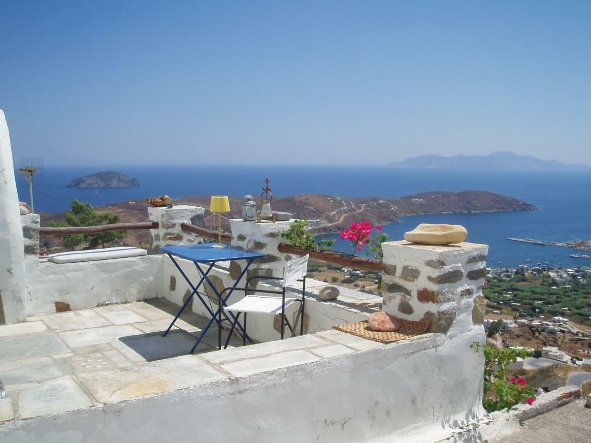 Traditional Stone House With Breathtaking View Serifos Town Zewnętrze zdjęcie